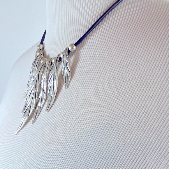 Silver Leave Statement Necklace on Back chord - Picture 4 of 7